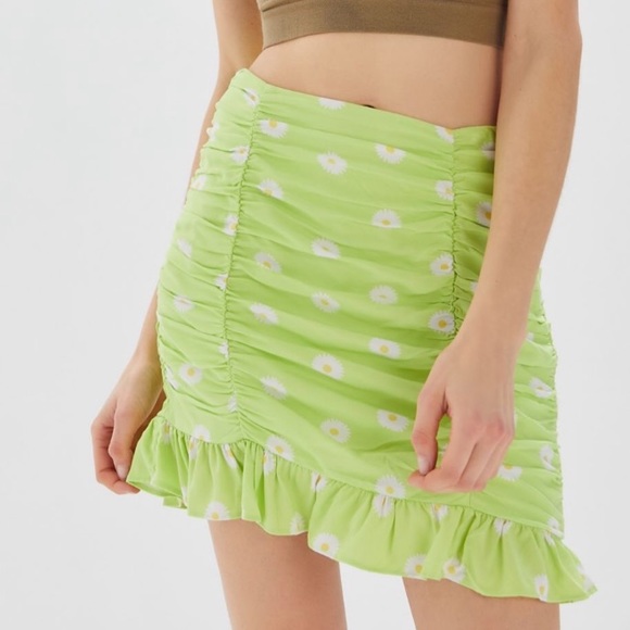 Urban Outfitters Dresses & Skirts - Urban Outfitters Ruched Ruffle Daisy Mini Skirt